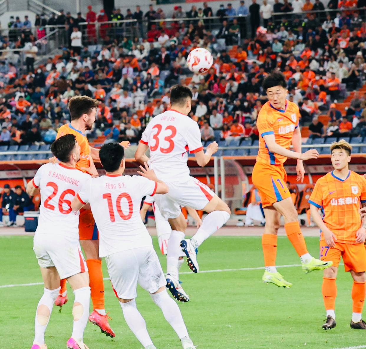 开云在线-球队士气高涨,备战接下来的比赛怎么办